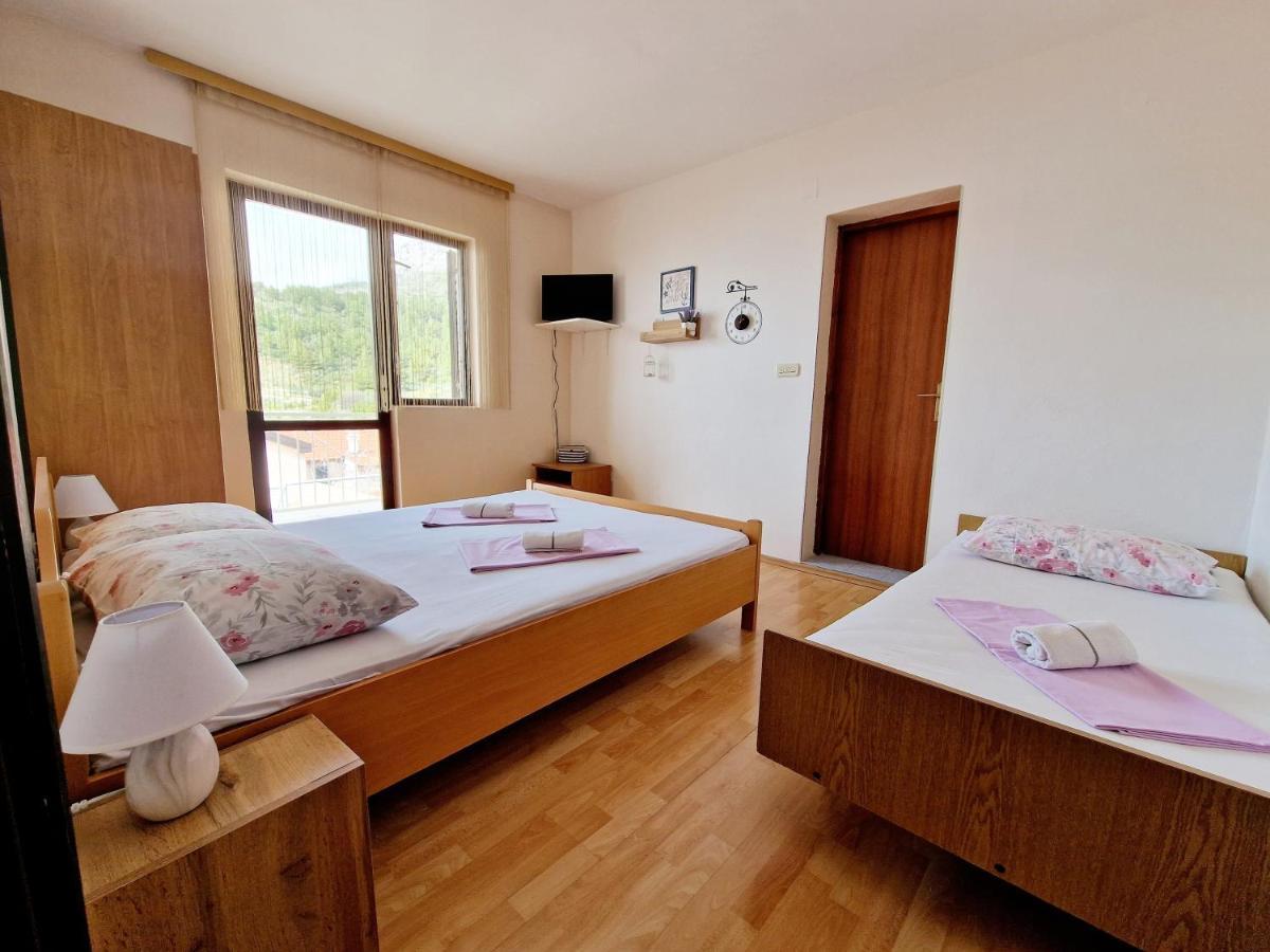 Apartments By The Sea Podaca, Makarska - 6874 Bagian luar foto